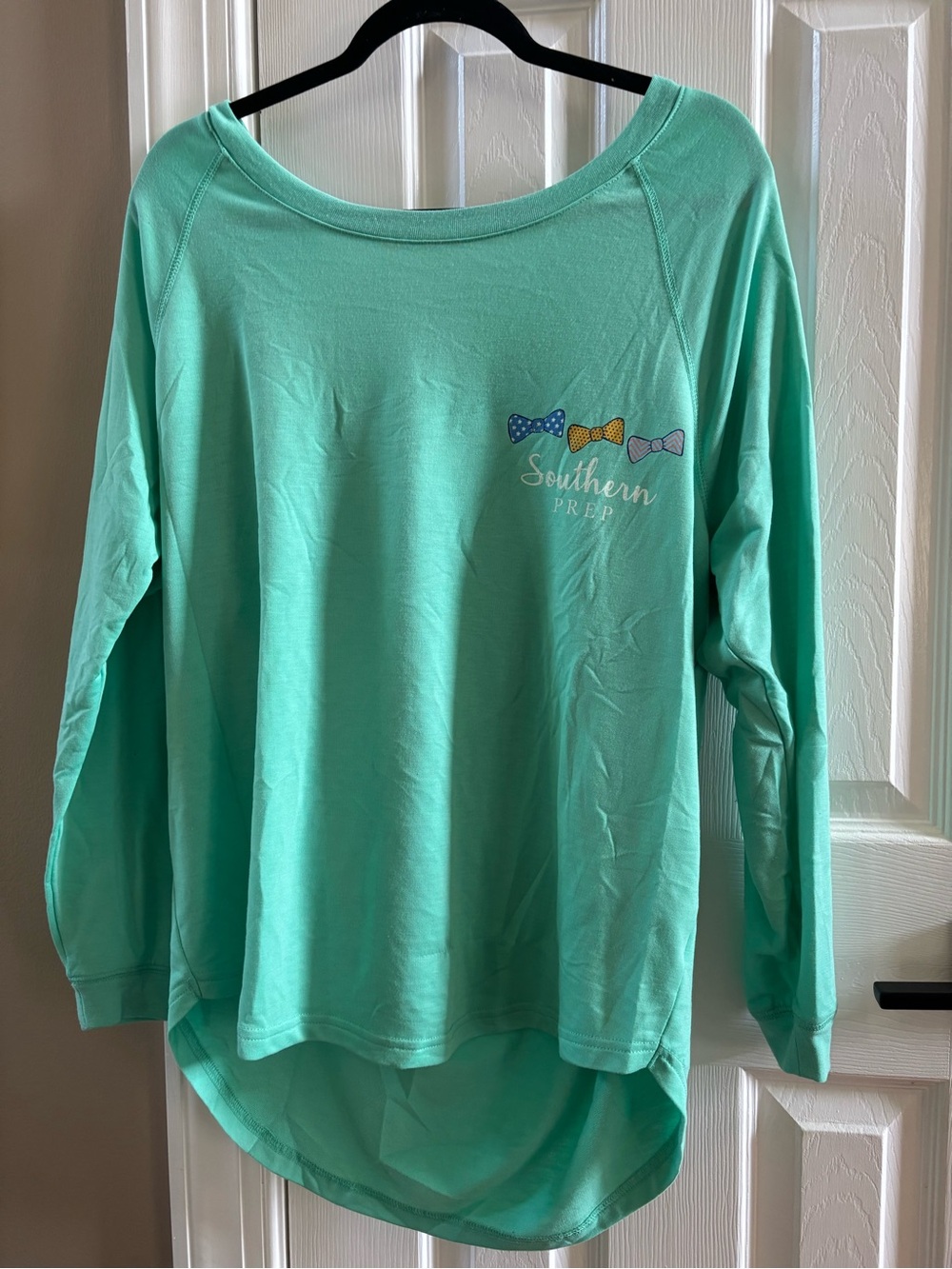 Red Camel Mint Green "Southern Ties Are The Strongest" Long Sleeve - Size XL